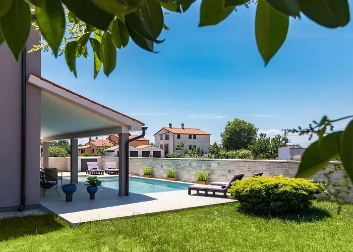 Ferienhaus In Croatia Near The Coast