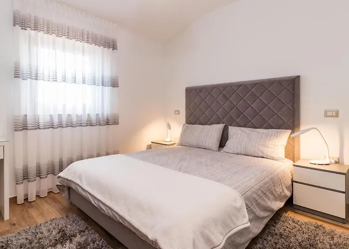 In Croatia Near The Coast Holiday home *